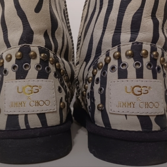 Jimmy Choo Zebra UGGS - Picture 9 of 11